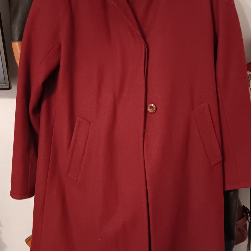 Marron coat